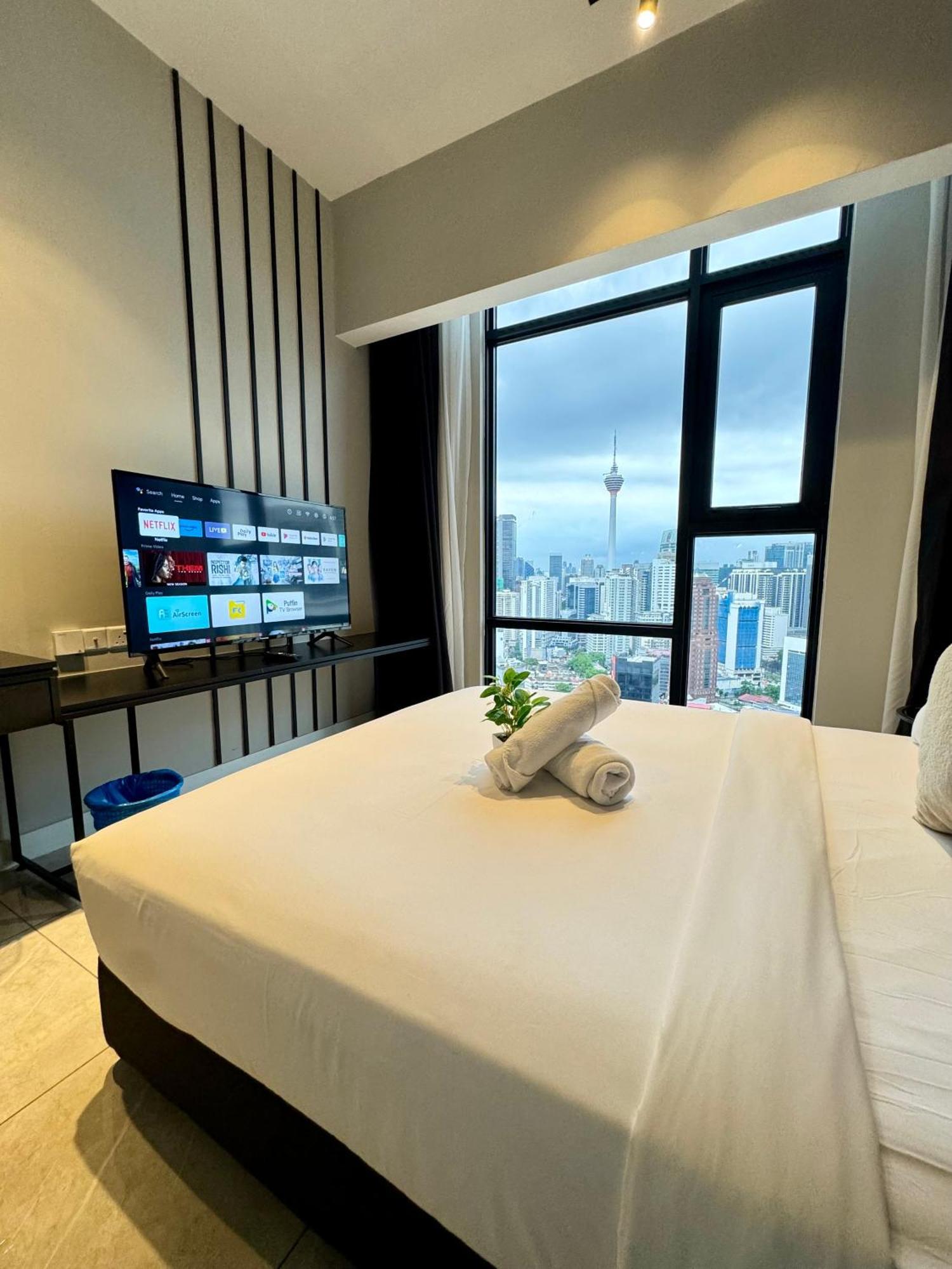 Axon Infinity Pool Kl Apartment Kuala Lumpur Exterior photo