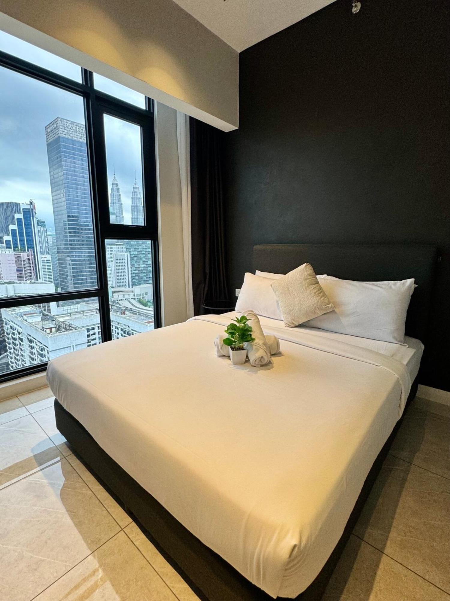 Axon Infinity Pool Kl Apartment Kuala Lumpur Exterior photo