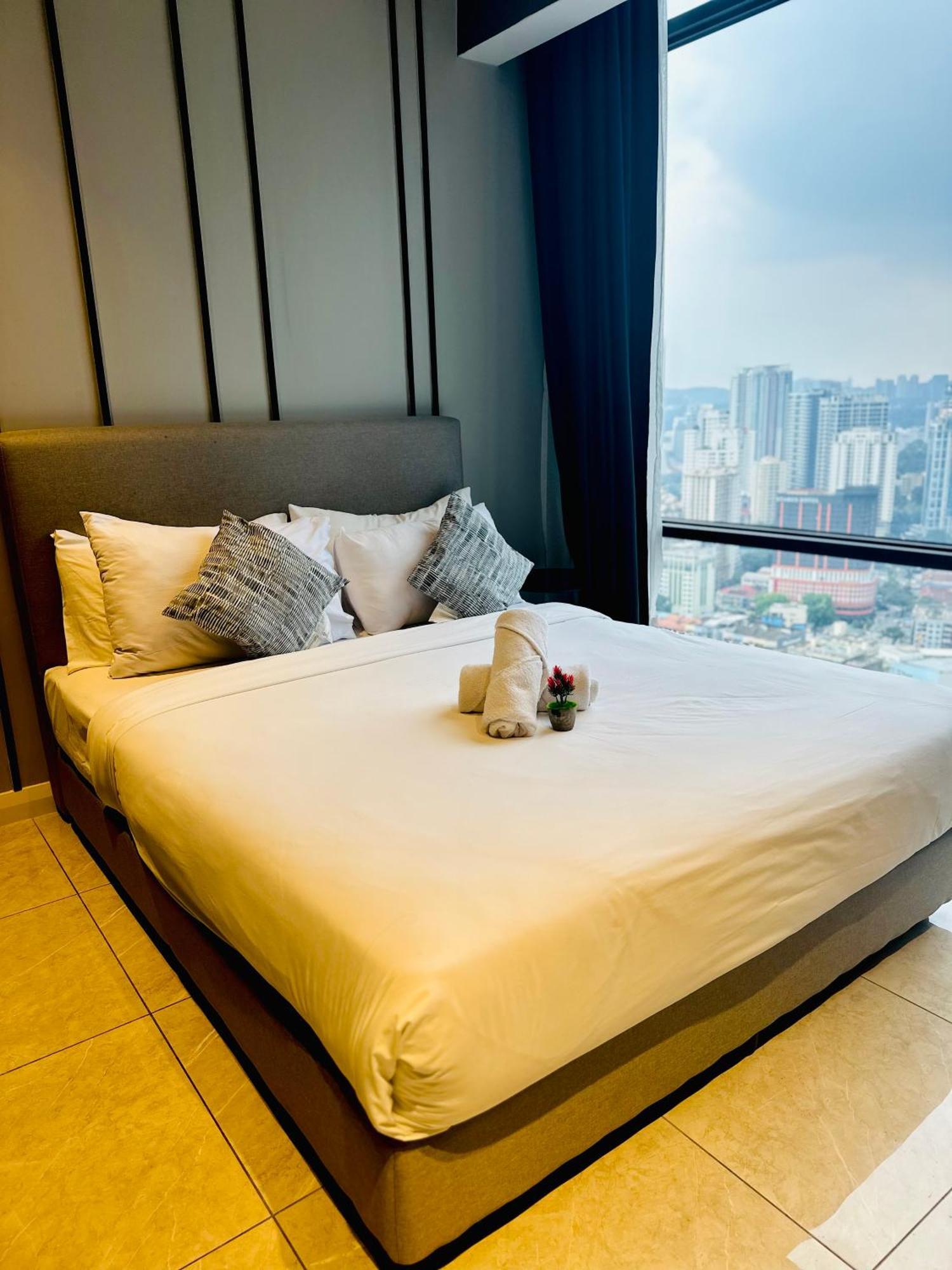 Axon Infinity Pool Kl Apartment Kuala Lumpur Exterior photo